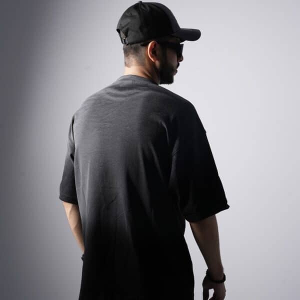 𝐇𝐔𝐒𝐓𝐋𝐄𝐑 - Image 2
