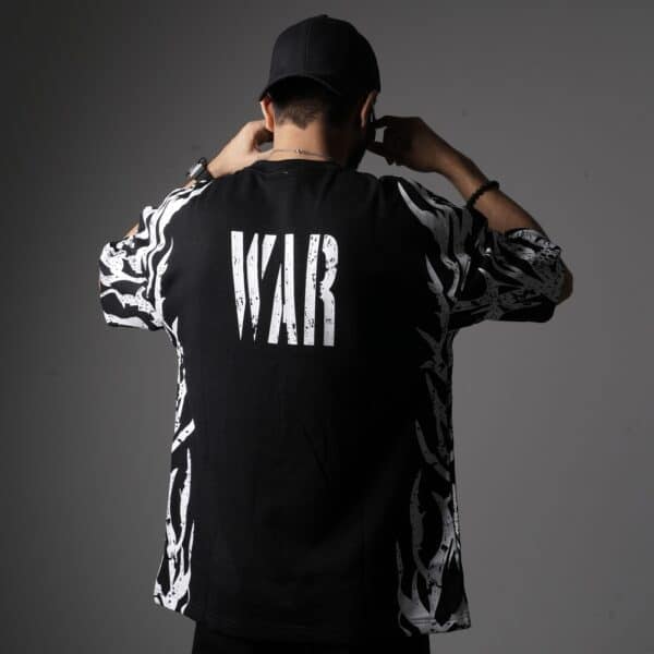 W A R - Image 3