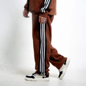 BROWN SWEATPANTS