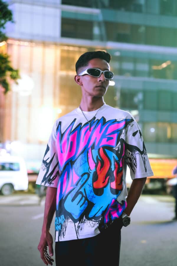 YOUNG - Image 2